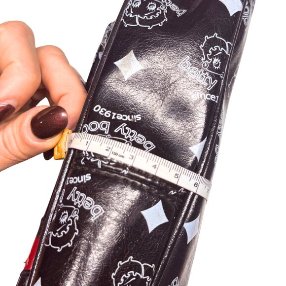 Betty Boop Vegan Leather Crossbody / Shoulder Bag – All‑Over Monogram Print - Picture 8 of 10